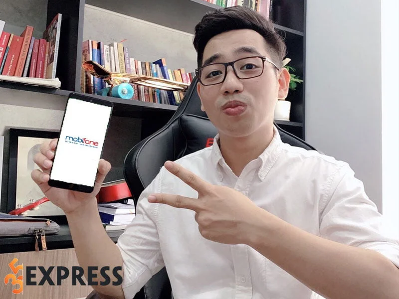 qua-trinh-su-nghiep-cua-youtuber-tuan-tien-ti-35express