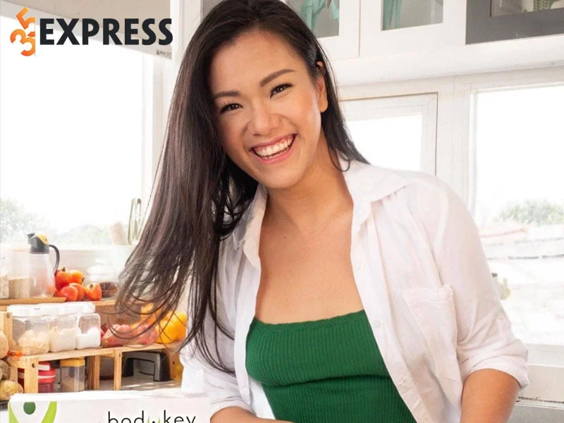 su-nghiep-am-nhac-cua-phuong-vy-idol-1-35express