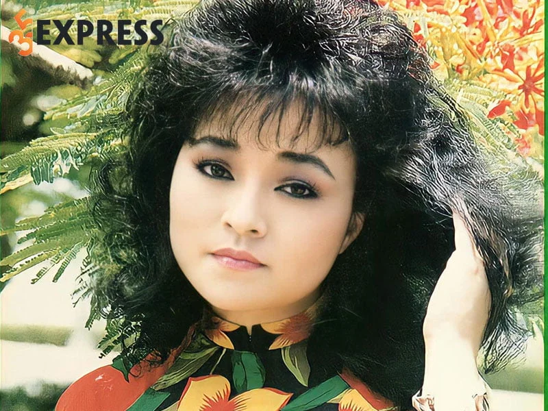 su-nghiep-am-nhac-hon-50-nam-cua-ca-si-huong-lan-1-35express