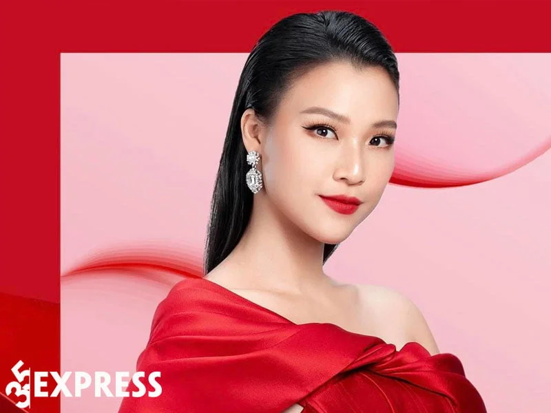 su-nghiep-cua-a-hau-mc-hoang-oanh-1-35express