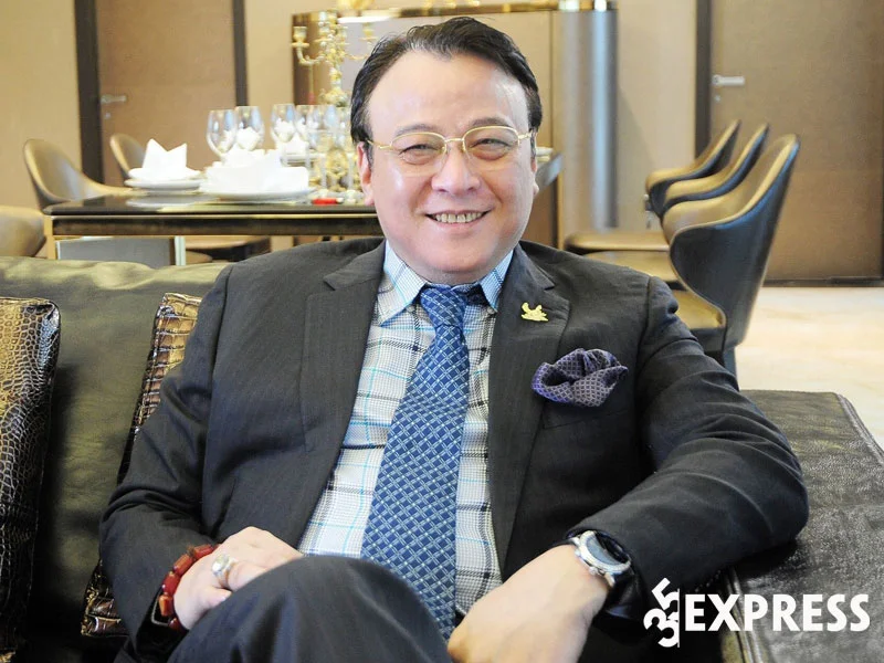tom-tat-ly-lich-tieu-su-chu-tich-tan-hoang-minh-do-anh-dung-35express