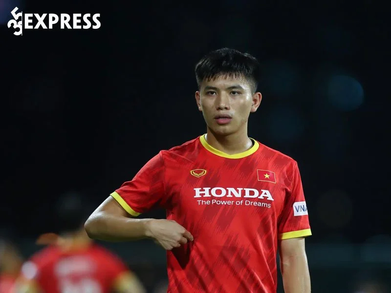 tom-tat-ly-lich-tieu-su-cua-cau-thu-nguyen-thanh-binh-35express