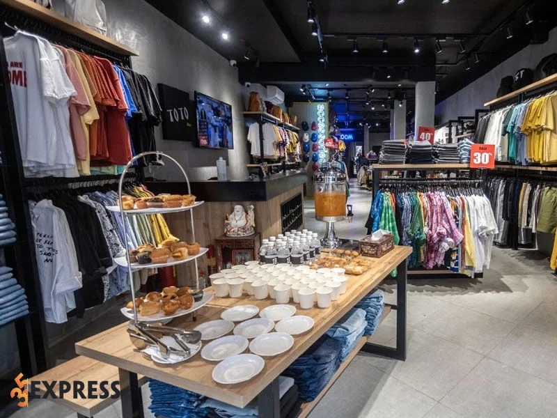 Cửa-hàng-bán-áo-sơ-mi-Totoshop