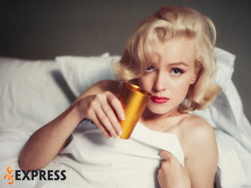 bi-kich-cuoc-doi-marilyn-monroe-1-35express