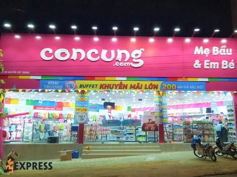 chuoi-cua-hang-con-cung-shop-me-va-be-35express