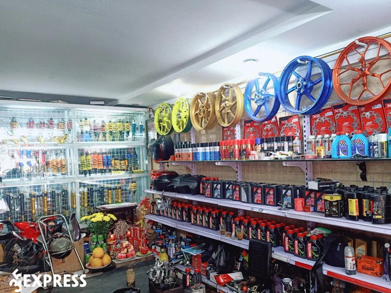cong-ty-phu-tung-o-to-chinh-hang-tai-sai-gon-o-to-thuan-phat-dat-35express