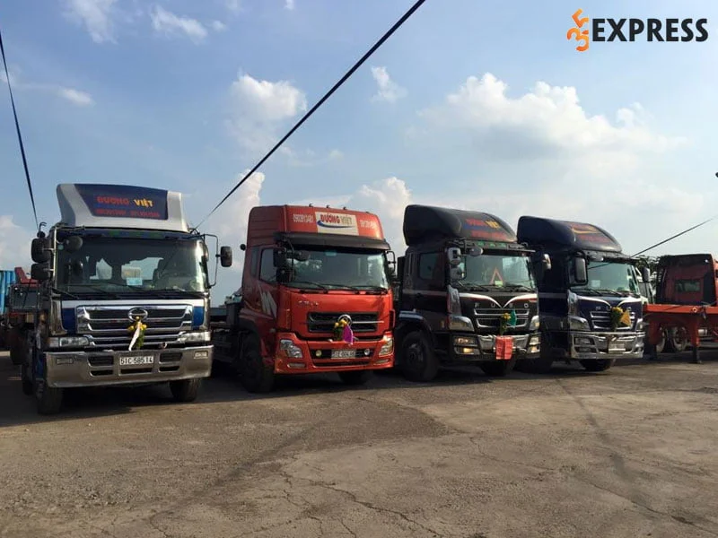 cong-ty-van-tai-duong-viet-quan-12-35express