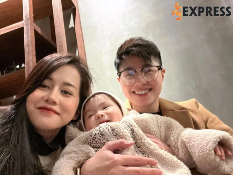 doi-tu-cua-vlogger-an-nguy-2-35express