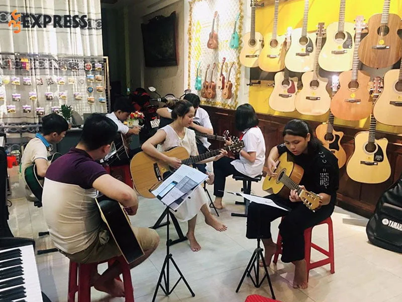 guitar-sao-mai-35express
