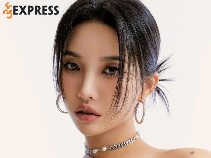 jeon-so-yeon-gi-dle-bi-chi-trich-sau-on-ao-dao-nhac-35express