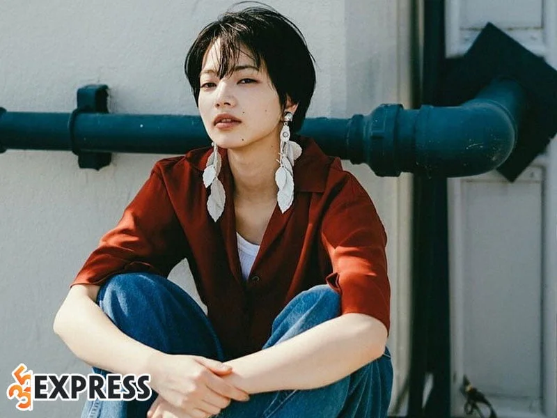nana-komatsu-ten-tuoi-thang-hoa-o-ca-linh-vuc-nguoi-mau-dien-anh-1-35express