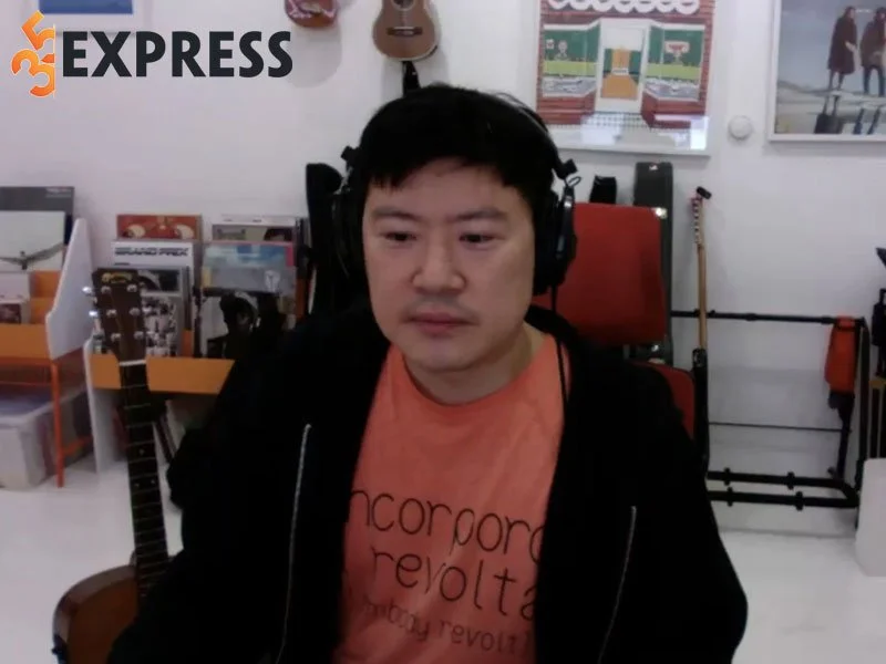 nhac-si-bobby-chung-la-ai-1-35express
