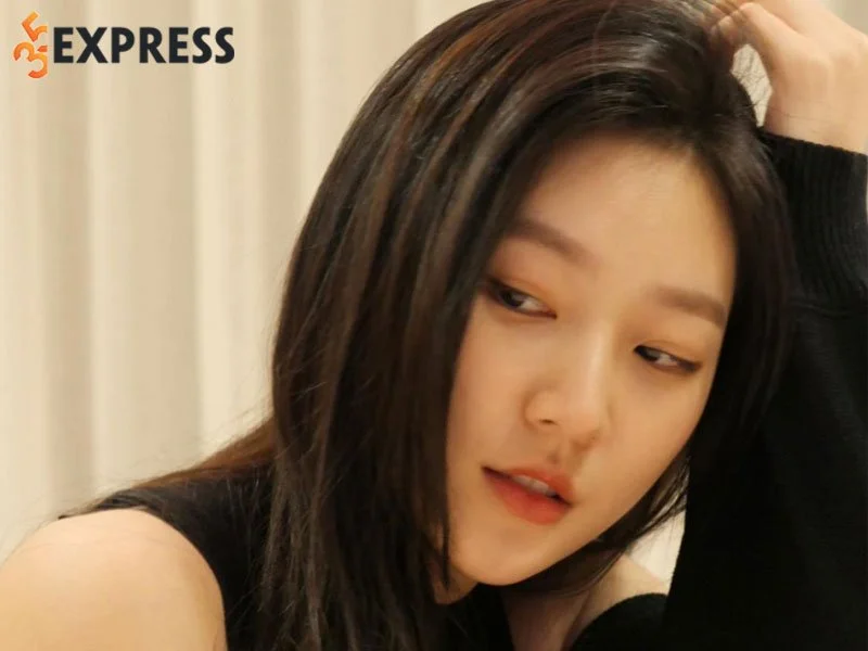 nhung-hinh-anh-xinh-dep-cua-dien-vien-kim-sae-ron-3-35express