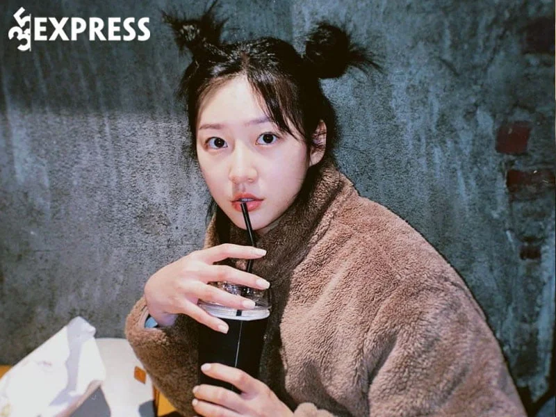 nhung-hinh-anh-xinh-dep-cua-dien-vien-kim-sae-ron-4-35express