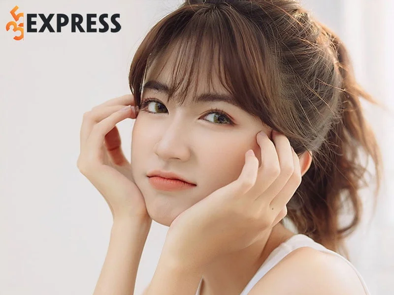 nhung-hinh-anh-xinh-dep-cua-ngoc-huyen-van-van-ba-cham-35express