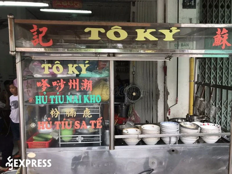 quan-an-sang-hu-tieu-sa-te-nai-to-ky-35express