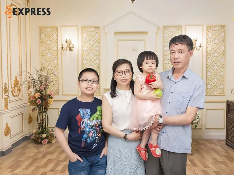 studio-chup-anh-gia-dinh-yeu-media-35express