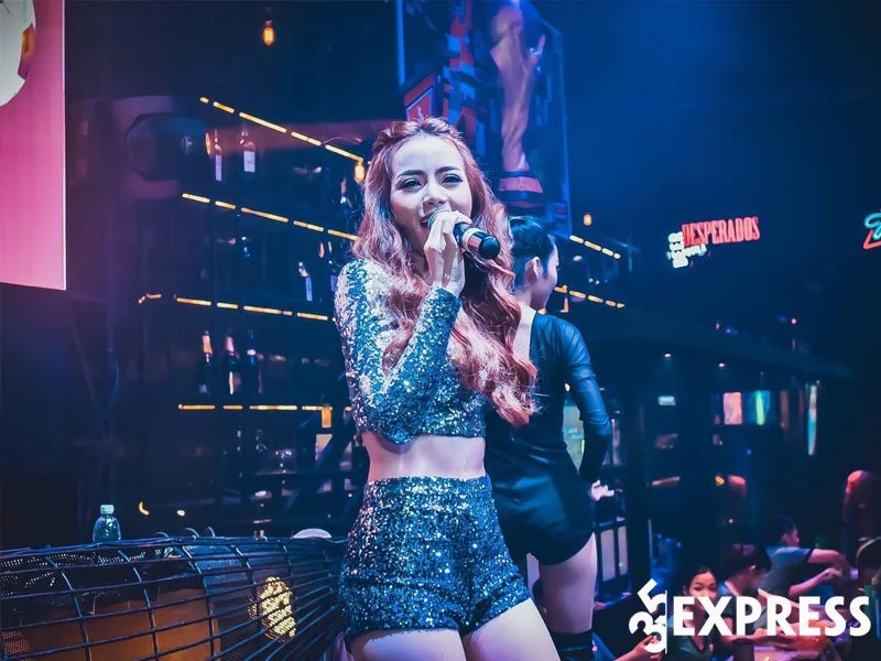 su-nghiep-cua-ca-si-do-kim-thanh-1-35express
