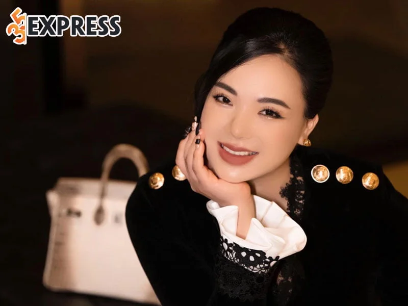 su-nghiep-cua-chi-ong-dia-nguyen-thi-thu-trang-35express