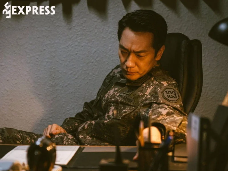 su-nghiep-dien-xuat-cua-son-seok-koo-1-35express