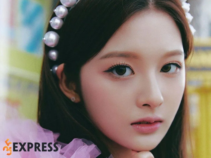 thuc-luc-cua-my-nhan-sullyoon-nmixx-1-35express