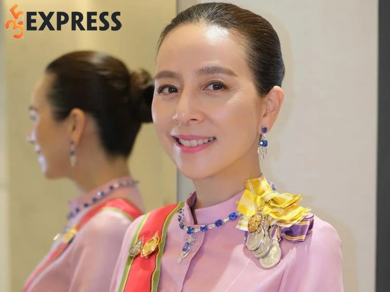 tom-tat-ly-lich-tieu-su-nu-ty-phu-madam-pang-35express
