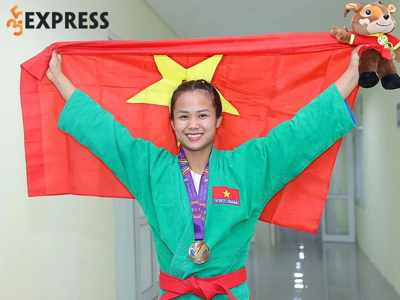 tom-tat-ly-lich-tieu-su-vdv-to-thi-trang-35express