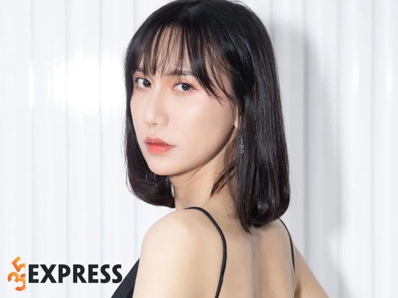 tom-tat-tieu-su-ly-lich-ve-lynk-lee-35express