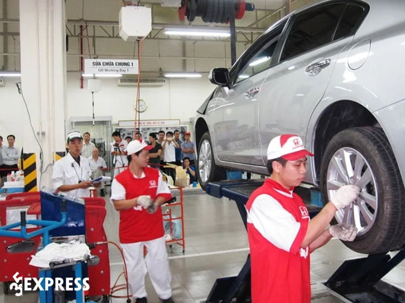 truong-trung-cap-nghe-ky-thuat-cong-nghe-hung-vuong-35express