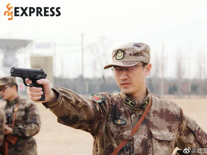 ban-trai-moi-cua-pham-bang-bang-la-ai-1-35express