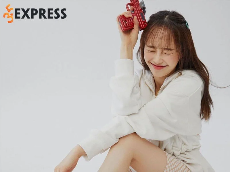 chuu-loona-bat-ngo-dinh-phot-bat-nat-hoc-duong-1-35express