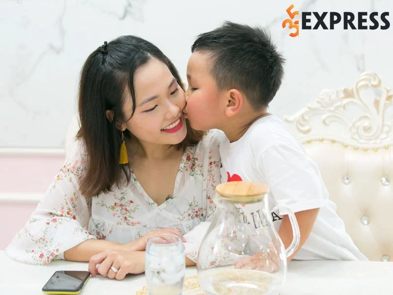 co-duyen-den-voi-tiktok-cua-babykopo-home-pham-thu-huong-3-35express