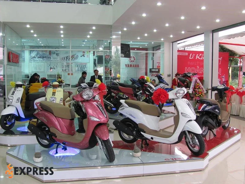 dai-ly-cung-cap-xe-yamaha-town-quang-hung-phuong-35express