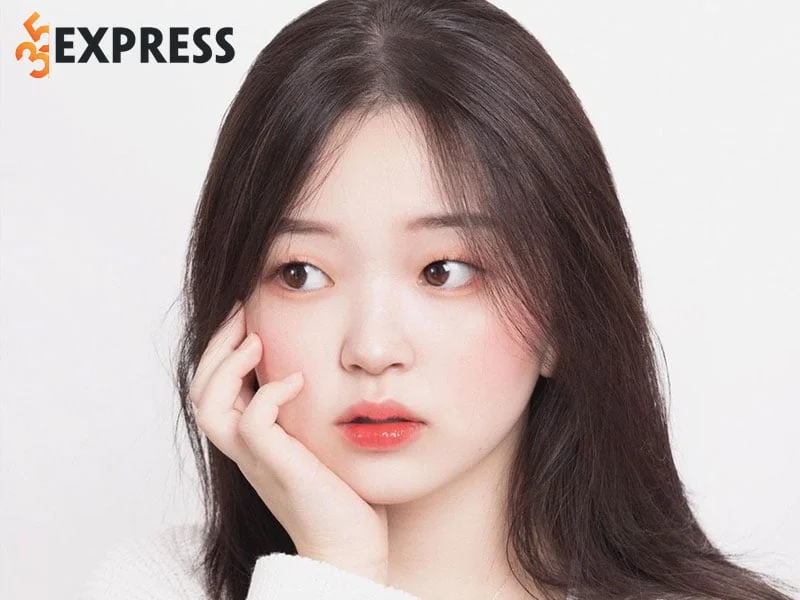 dien-vien-kim-yoon-hee-la-ai-1-35express