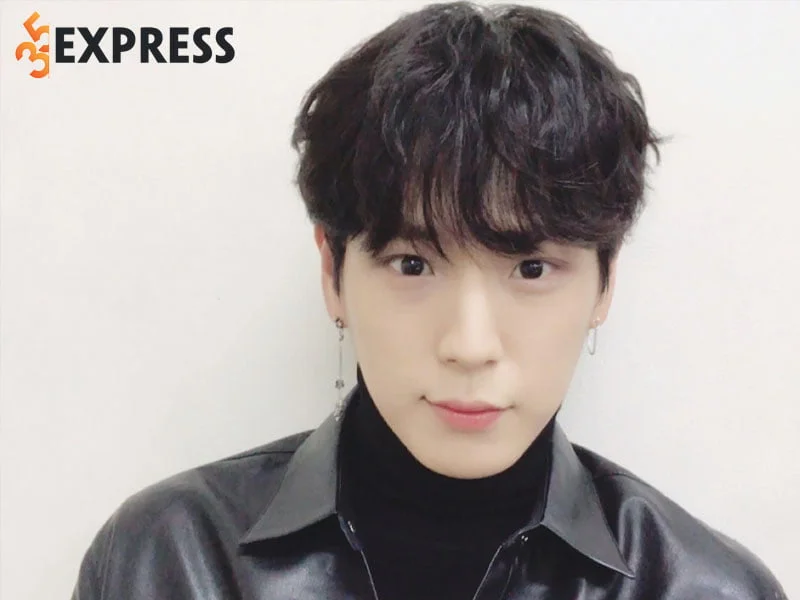 himchan-bap-tiep-tuc-bi-kien-quay-roi-tinh-duc-35express