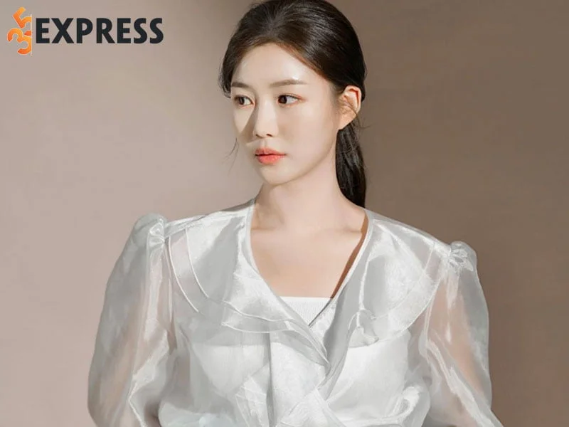 mot-so-hinh-anh-xinh-dep-cua-dien-vien-lee-da-in-35express