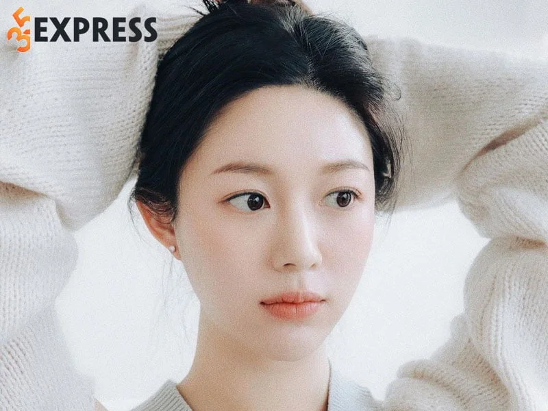 mot-so-hinh-anh-xinh-dep-cua-dien-vien-lee-da-in-4-35express