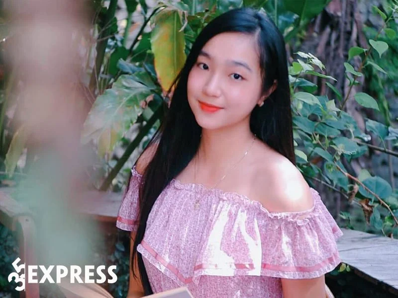 nhung-hinh-anh-xinh-xan-cua-hannah-van-anh-2-35express