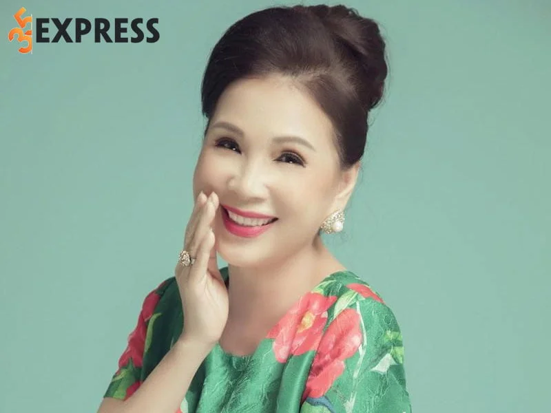 nsnd-kim-xuan-la-ai-1-35express