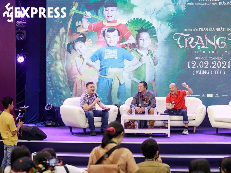 phat-ngon-gay-soc-cua-dao-dien-phan-gia-nhat-linh-1-35express