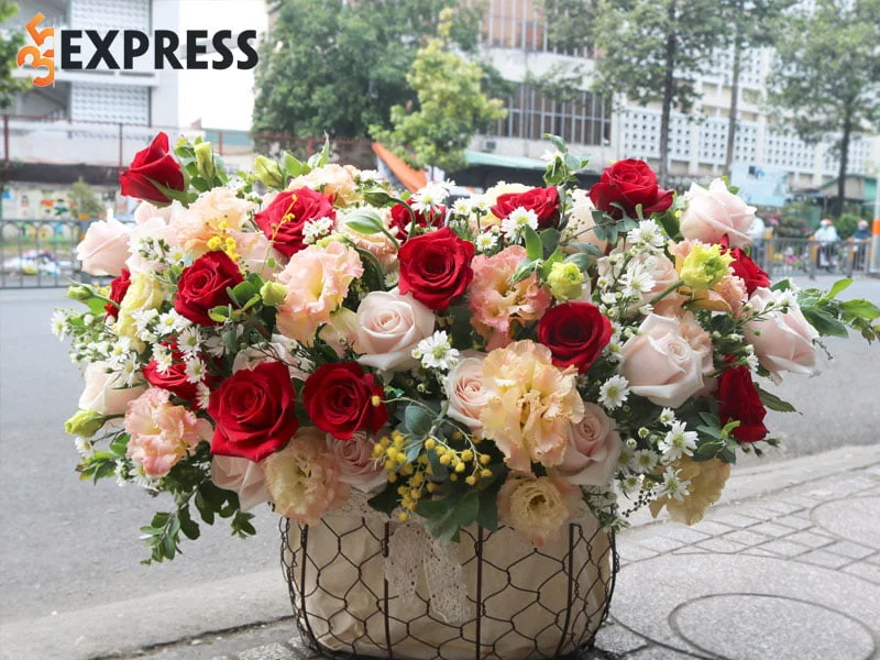 shop-hoa-tuoi-gia-re-tphcm-hoa-yeu-thuong-35express