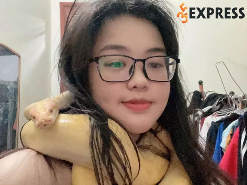 tom-tat-ly-lich-tieu-su-hoang-thi-thanh-huyen-35express