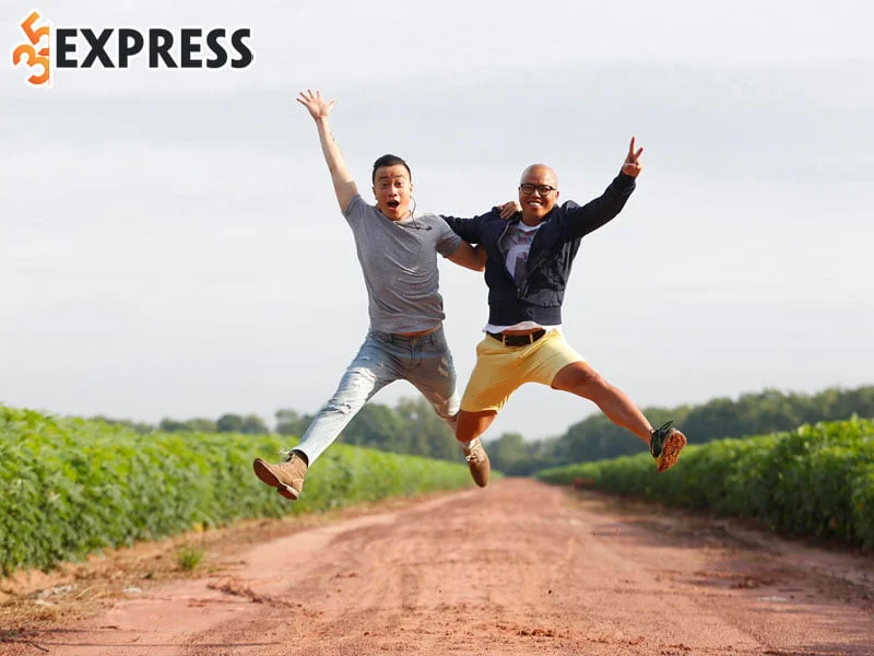vu-ngoc-dang-va-nhung-bo-phim-viet-lam-nen-ten-tuoi-2-35express