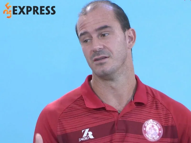 cau-thu-huynh-kesley-alves-la-ai-1-35express
