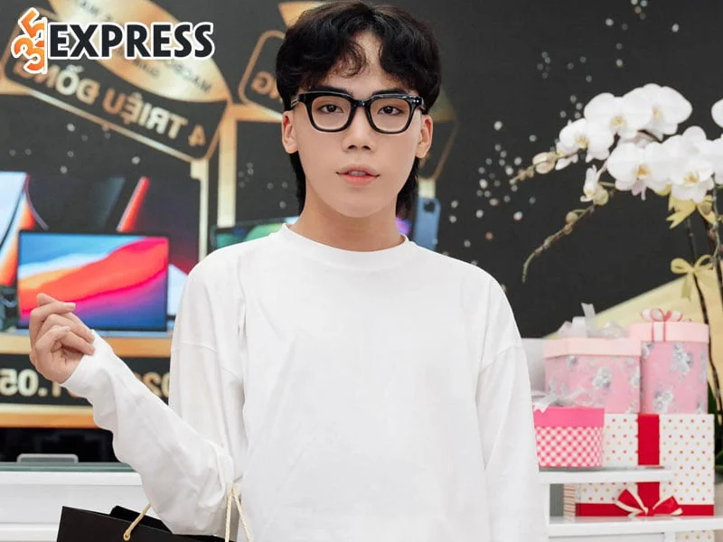 co-duyen-tro-thanh-tiktoker-cua-ta-cong-bang-1-35express