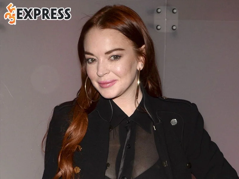 cuoc-song-gia-dinh-lindsay-lohan-bong-hong-khet-tieng-sau-tat-ca-bi-kich-35express