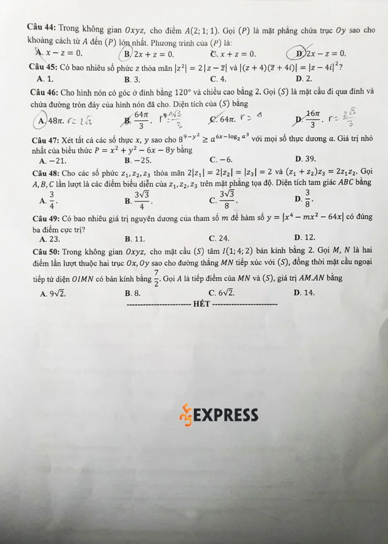 de-va-goi-y-dap-an-24-ma-de-mon-toan-thpt-2022-4-35express