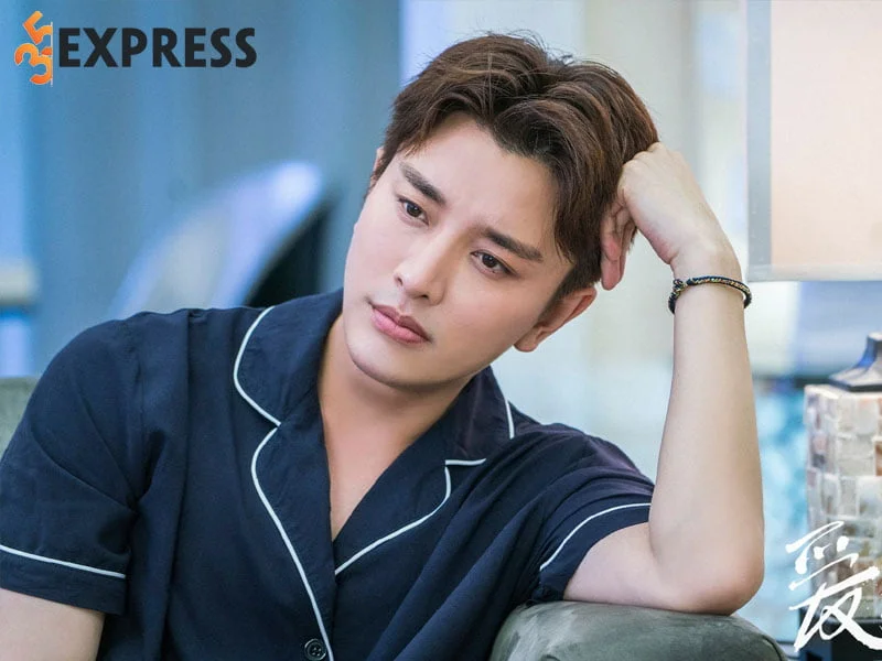 gia-nai-luong-dam-me-dong-phim-tu-khi-con-ngoi-tren-ghe-nha-truong-35express