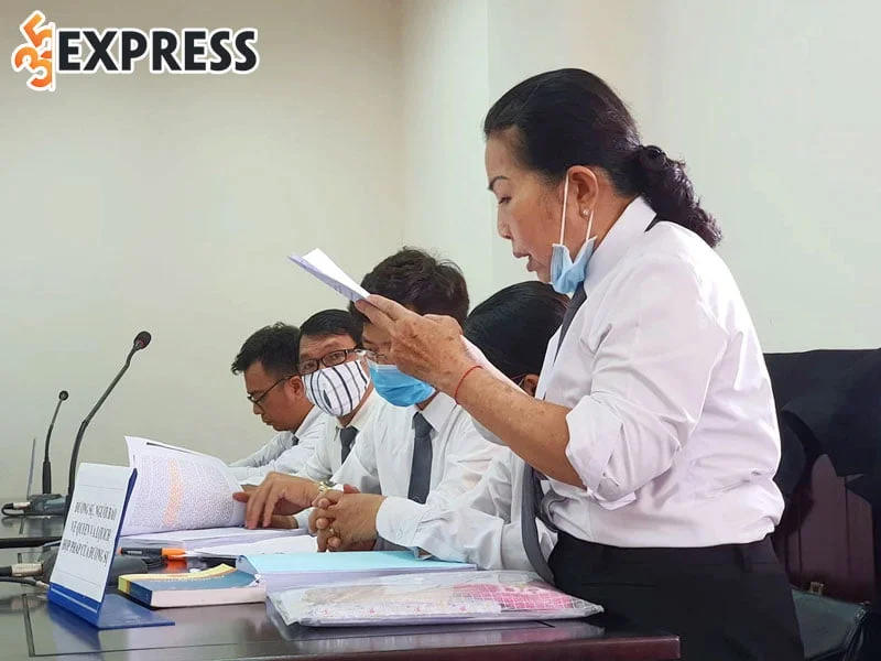 luat-su-tran-thi-ngoc-nu-la-chan-thep-bao-ve-tre-em-bi-xam-hai-va-bao-hanh-1-35express