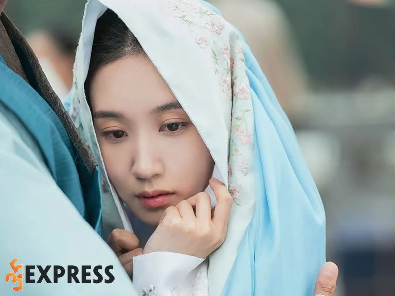 mo-so-bo-phim-co-su-gop-mat-cua-nu-dien-vien-park-eun-bin-35express